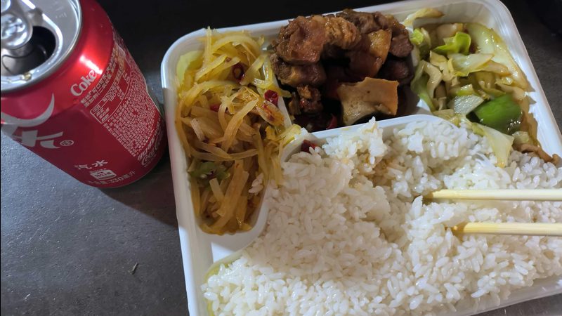 家电维修师傅收费，合理吗？揭秘行业定价标准